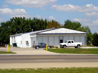 Plus de détails pour 325 E State Ave, Tonganoxie, KS - Local d'activités à louer