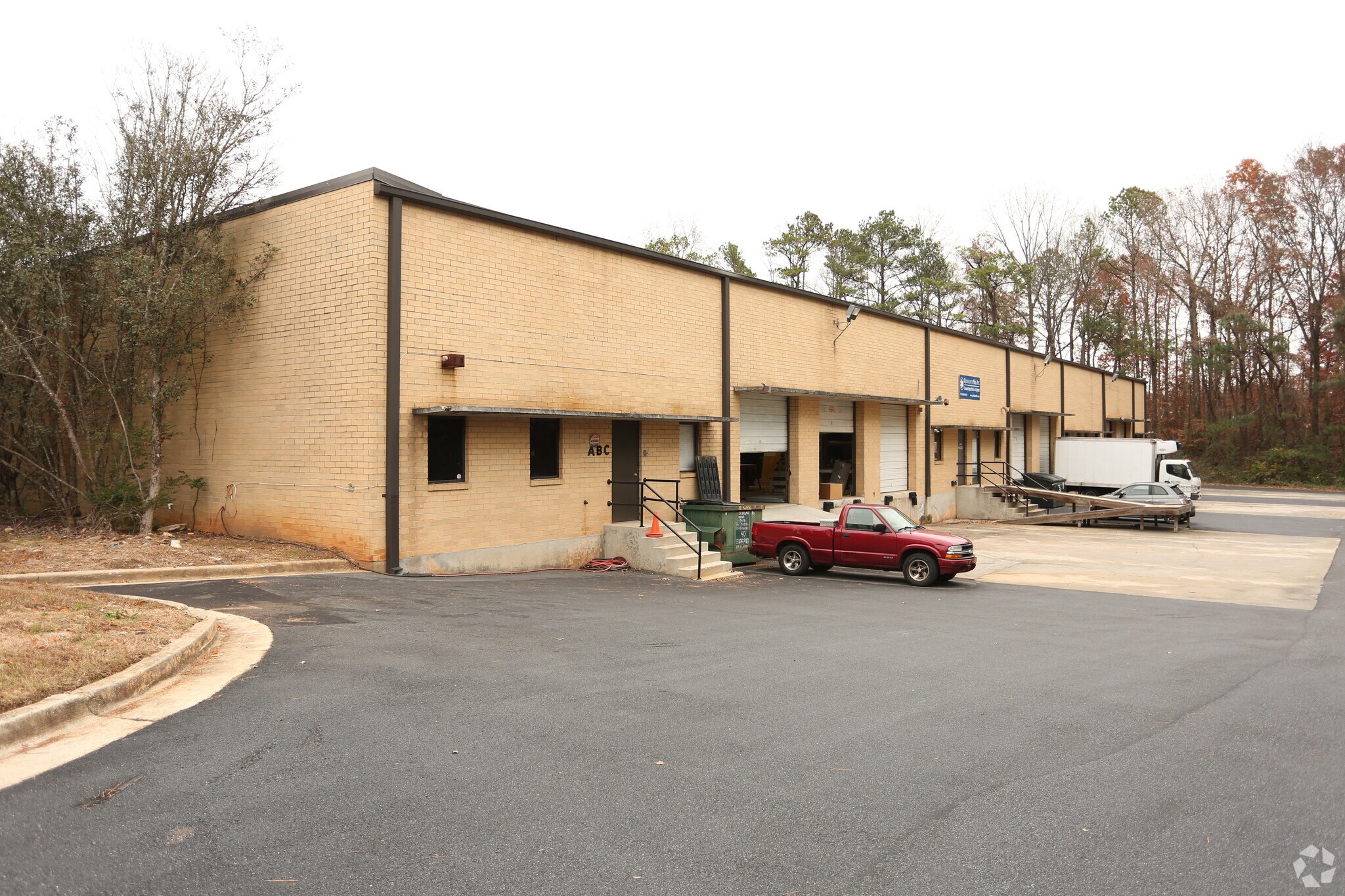 4820 Hammermill Rd, Tucker, GA à louer Photo principale- Image 1 de 13