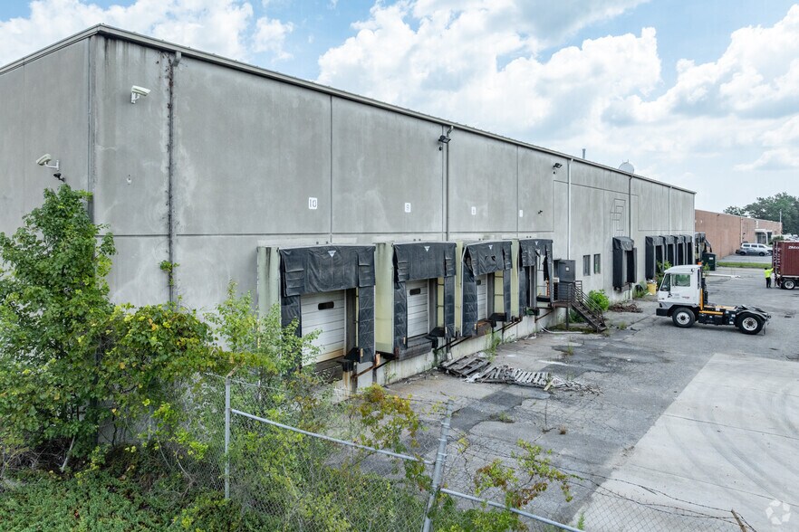 1710 Midway Rd, Odenton, MD à louer - Photo du bâtiment - Image 2 de 5