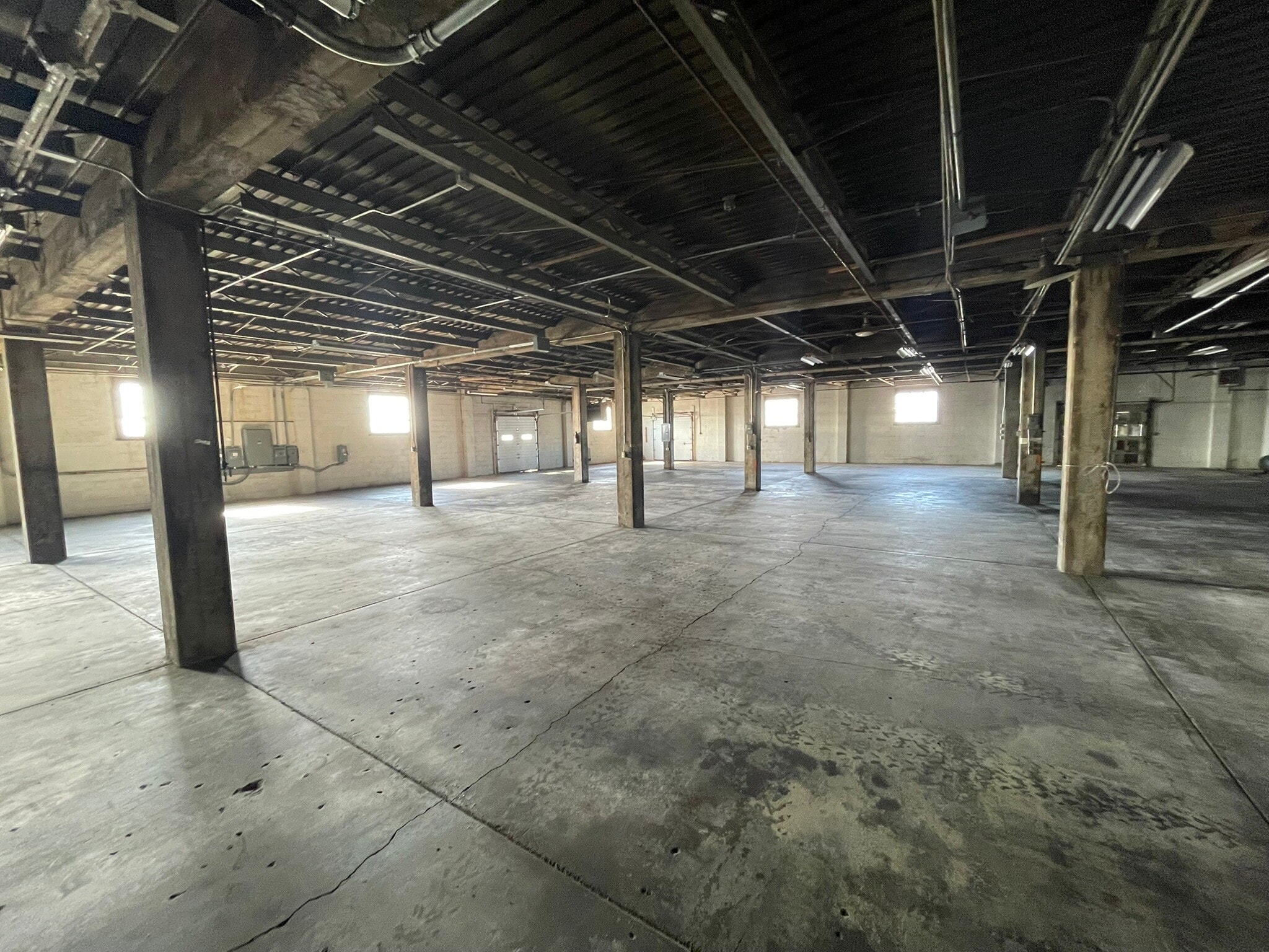4177 N Illinois Route 251, Mendota, IL for lease Interior Photo- Image 1 of 3