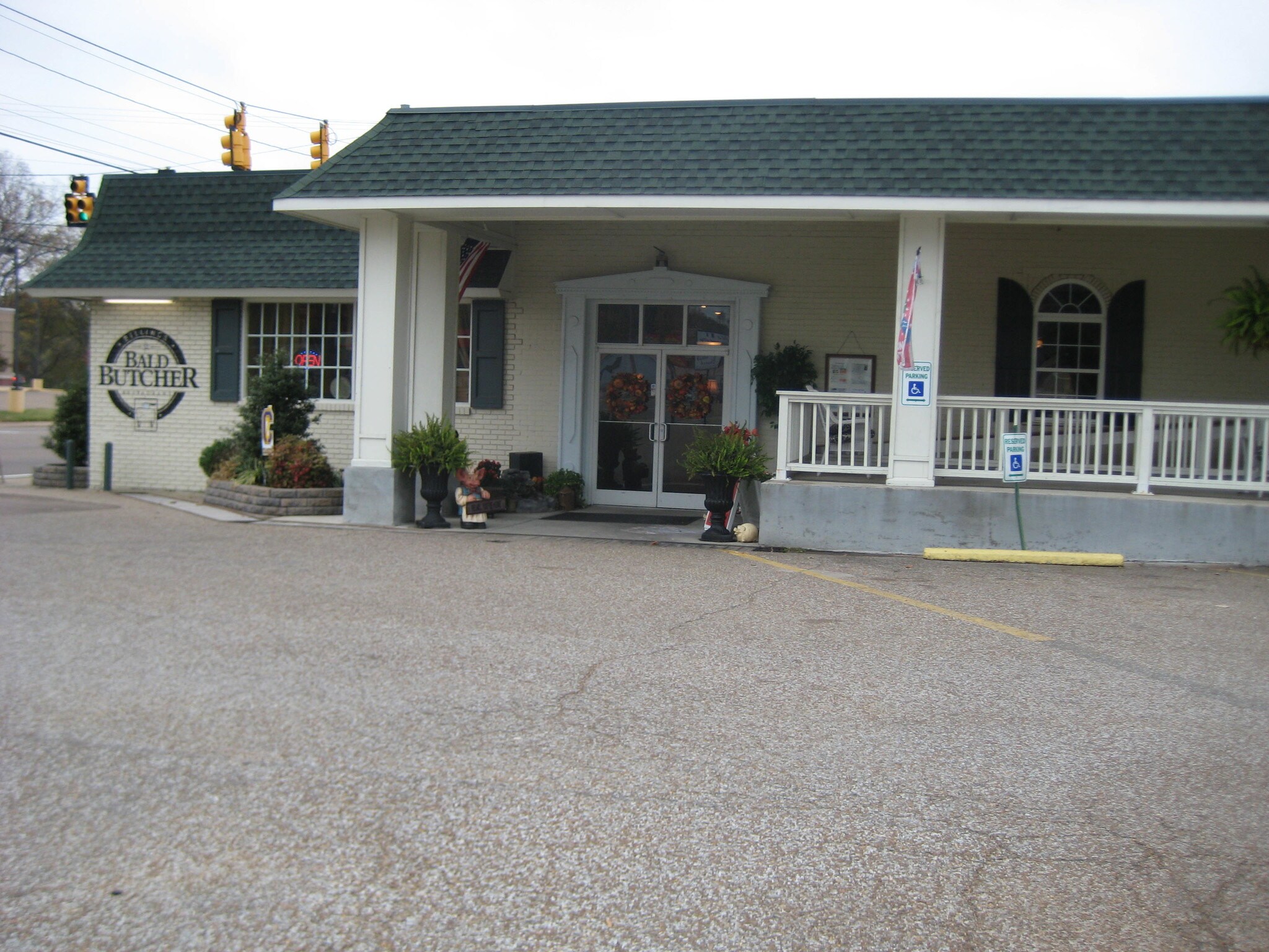 100 Star Shopping Ctr St, Covington, TN for sale Primary Photo- Image 1 of 35