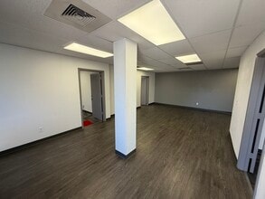 2425 W 12th St, Tempe, AZ for lease Interior Photo- Image 2 of 10
