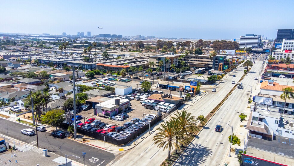 4858 W Century Blvd, Inglewood, CA à vendre - Aérien - Image 3 de 9