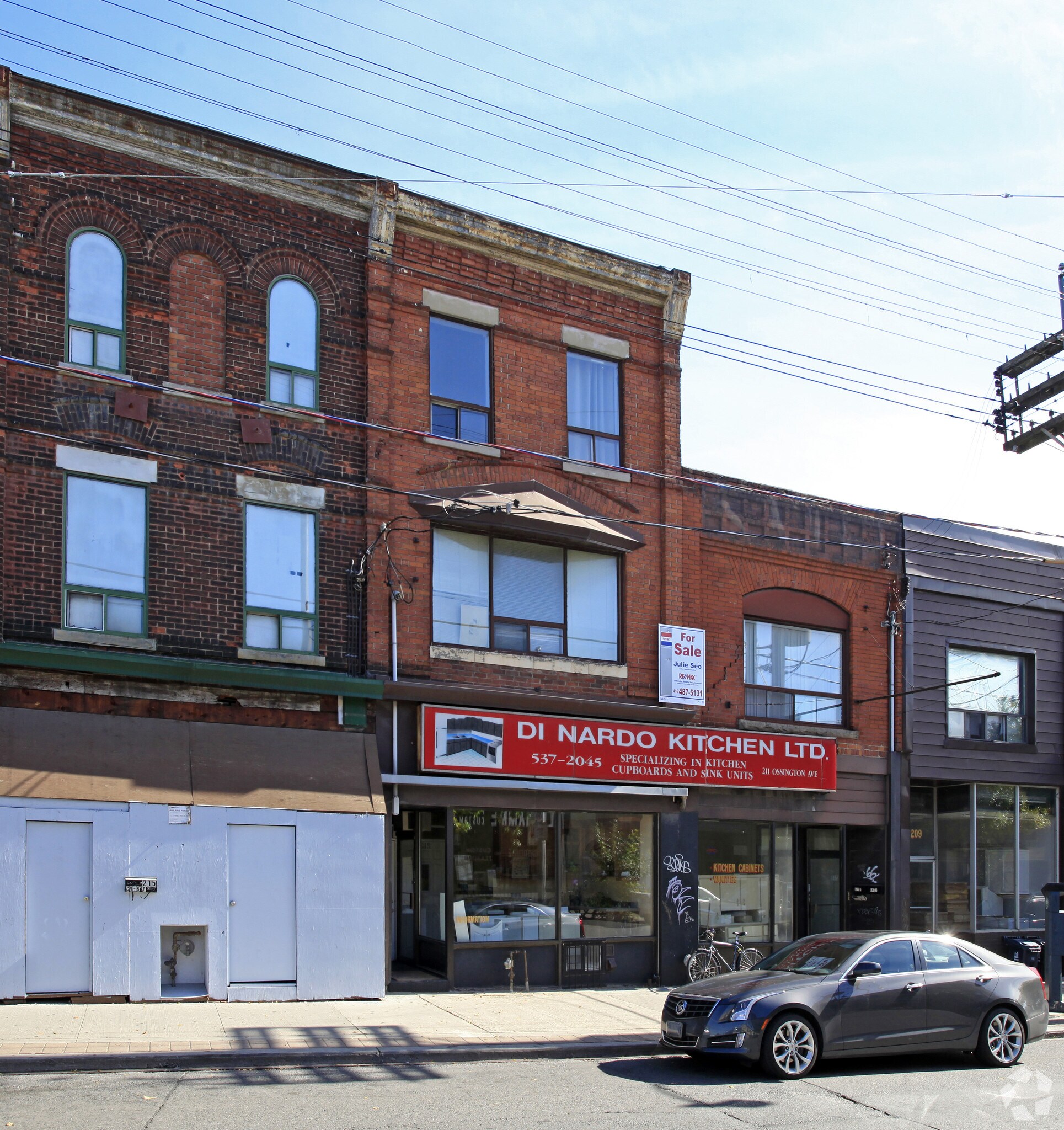 213 Ossington Ave, Toronto, ON for sale Primary Photo- Image 1 of 1