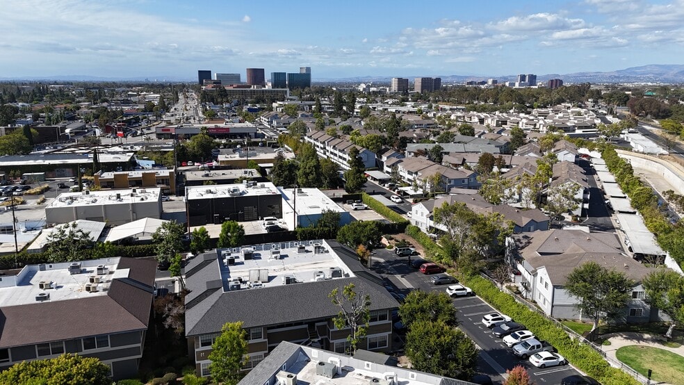 2900 Bristol St, Costa Mesa, CA for sale - Aerial - Image 3 of 62