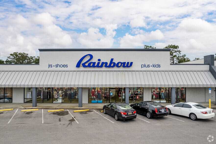 6235 N Davis Hwy, Pensacola, FL à louer - Photo du bâtiment - Image 3 de 5