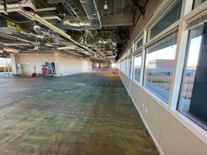 14010 FNB Pky, Omaha, NE à louer Photo intérieure- Image 2 de 6