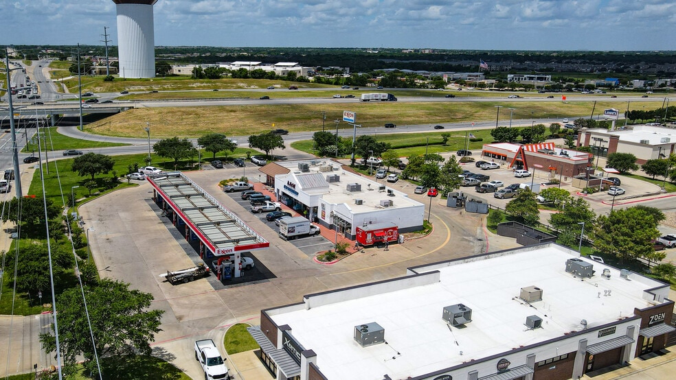1103 William D Fitch Pky, College Station, TX for lease - Building Photo - Image 2 of 6