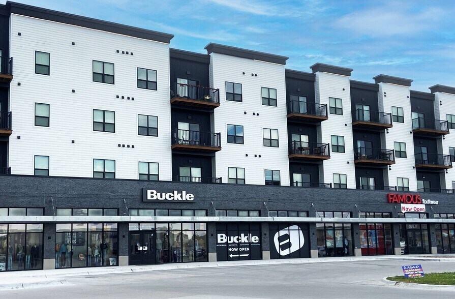 1000 S Dewey St, North Platte, NE à louer - Photo du bâtiment - Image 2 de 6