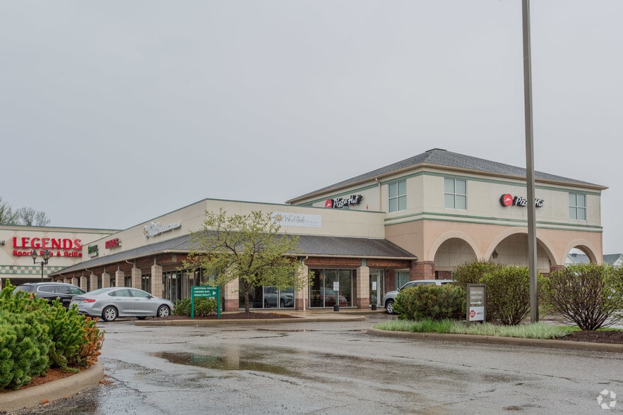 1840 Town Park Blvd, Uniontown, OH for lease - Building Photo - Image 1 of 6