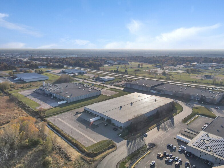 10 Industrial Blvd, Sauk Rapids, MN for lease - Aerial - Image 2 of 13