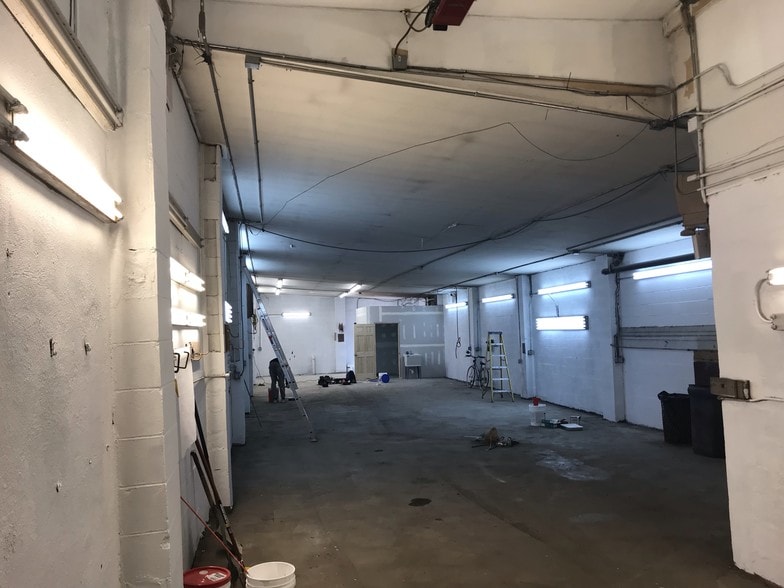 57 Pearl St, Yonkers, NY for lease - Interior Photo - Image 3 of 5