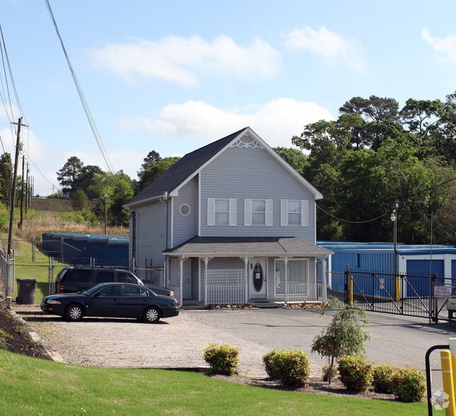 2208 Highland Ave, Augusta, GA à vendre - Photo du bâtiment - Image 3 de 5