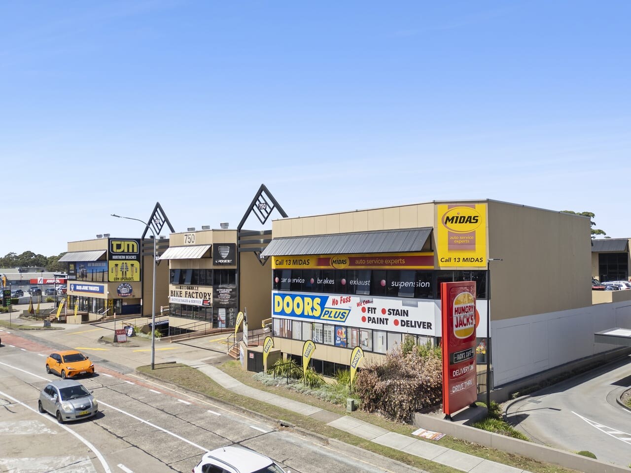 750 Pittwater Rd, Brookvale for lease Primary Photo- Image 1 of 7