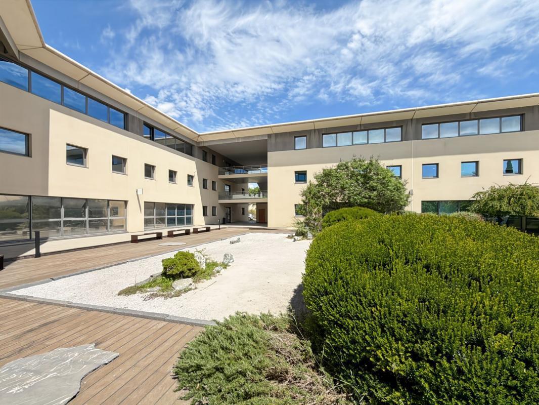 2 Rue Odette Jasse, Marseille à vendre Photo du bâtiment- Image 1 de 21