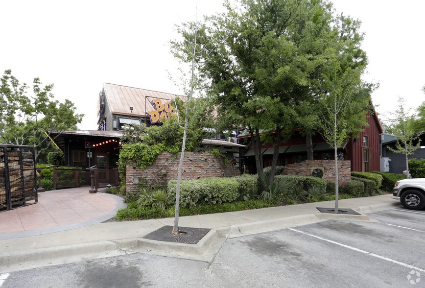 8856 W Spring Valley Rd, Dallas, TX for sale - Primary Photo - Image 1 of 4