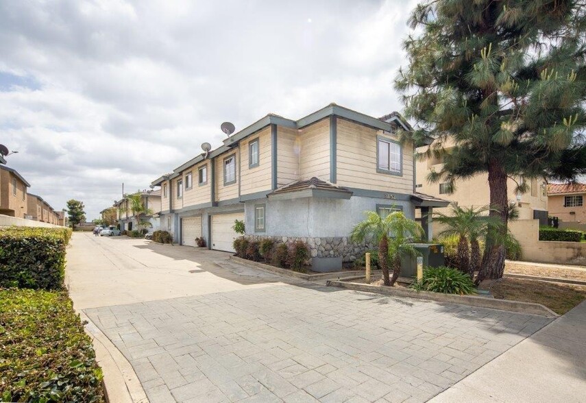 3152-3156 Vineland Ave, Baldwin Park, CA for sale - Building Photo - Image 1 of 1