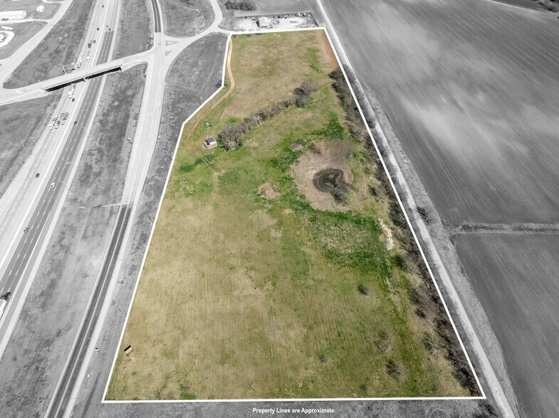 TBD I-35, Abbott, TX à vendre - Photo du bâtiment - Image 3 de 23