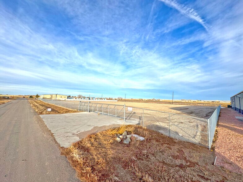 8982 Pieper Rd, Wellington, CO à louer - Photo du bâtiment - Image 2 de 7