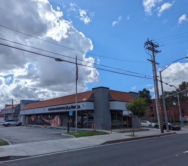 Plus de détails pour 5140 E Florence Ave, Bell, CA - Bureau/Commerce de détail à louer