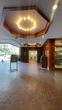 2424 Kalakaua Ave, Honolulu, HI for lease Interior Photo- Image 2 of 5