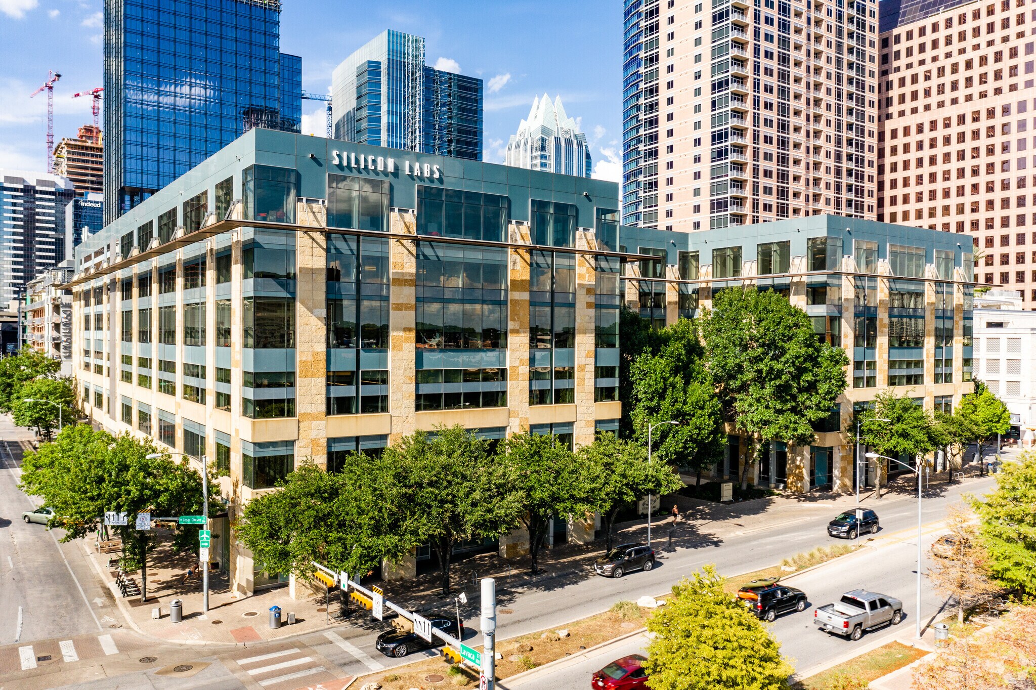 200 W Cesar Chavez St, Austin, TX à louer Photo principale- Image 1 de 16