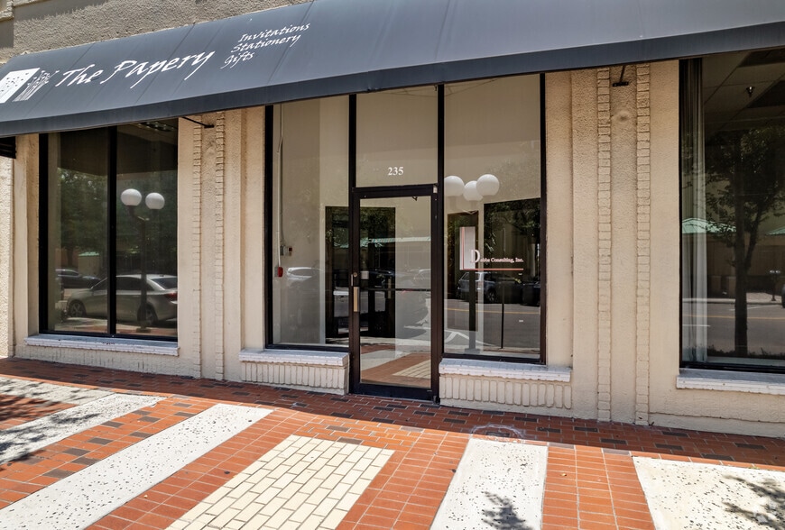 235-239 2nd Ave S, St, Saint Petersburg, FL for lease - Building Photo - Image 2 of 7