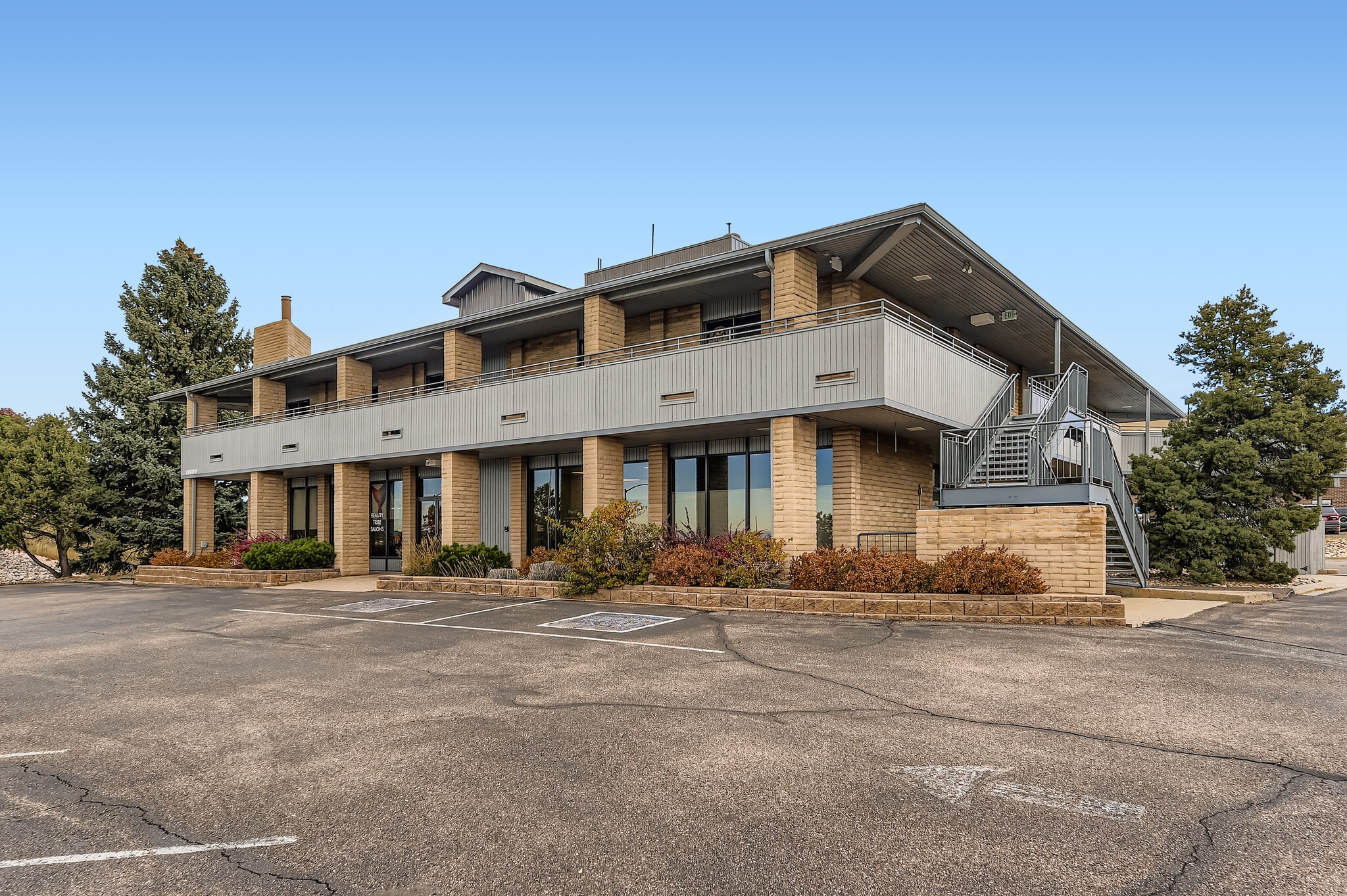 19600 E Parker Square Dr, Parker, CO for lease Primary Photo- Image 1 of 37