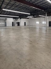48 Industrial St W, Clifton, NJ à louer Photo intérieure- Image 2 de 3