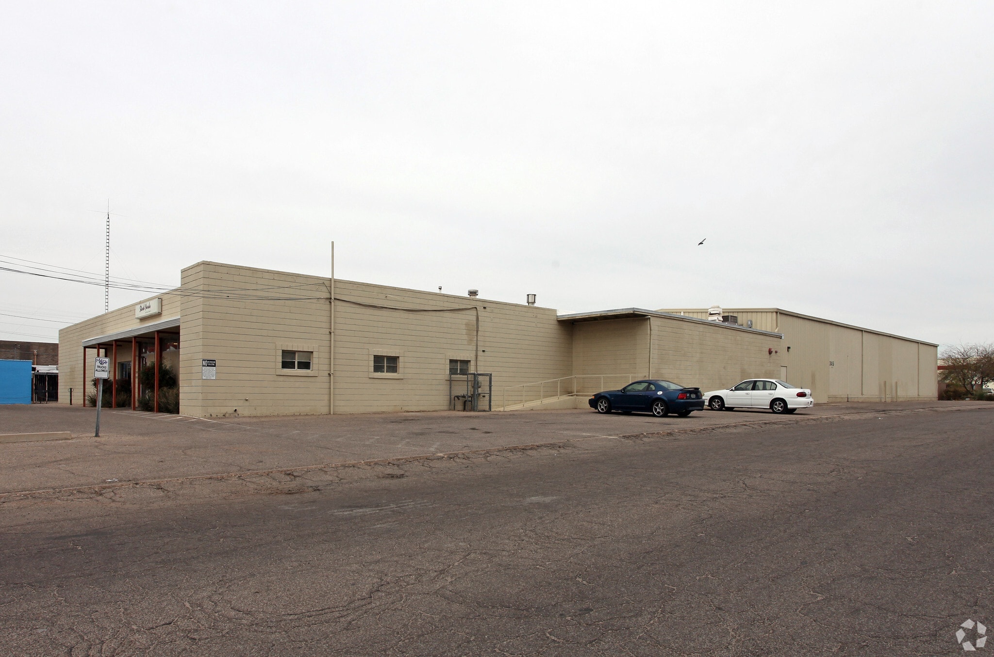 345 S Kino Pky, Tucson, AZ for sale Primary Photo- Image 1 of 16