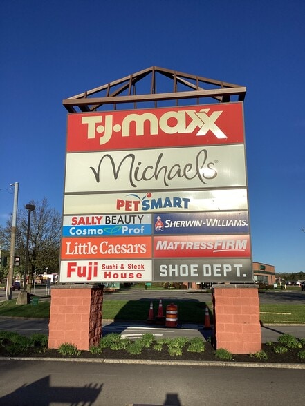 280 E Fairmount Ave, Lakewood, NY à louer - Autre - Image 2 de 3