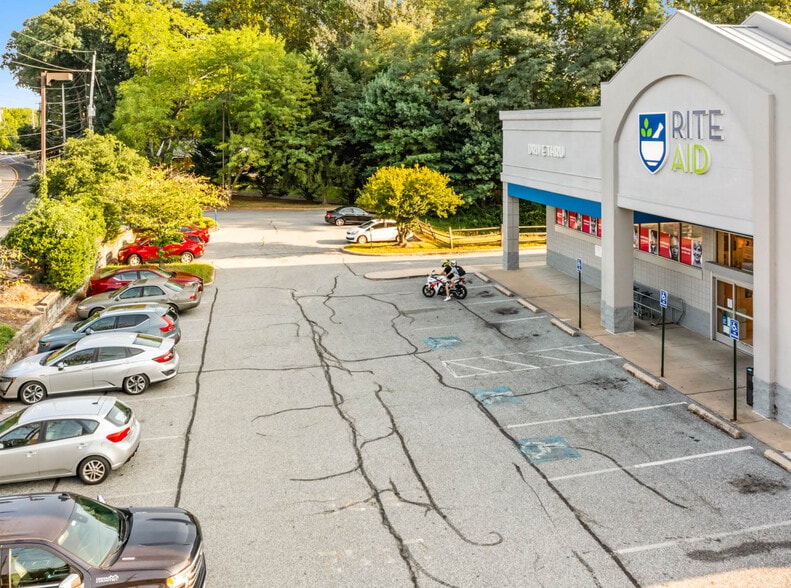 399 New London Rd, Newark, DE for sale - Building Photo - Image 2 of 13