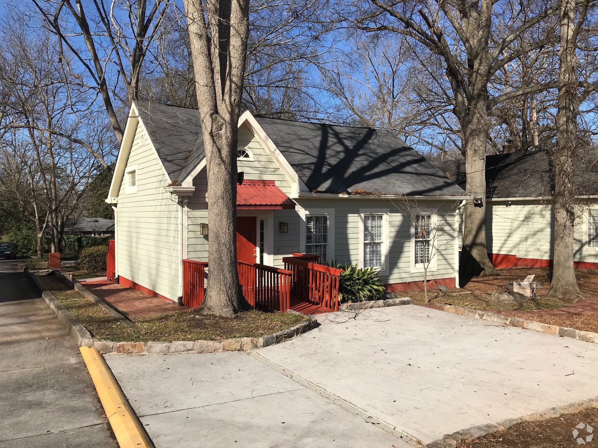 4020 E Ponce de Leon Ave, Clarkston, GA à vendre Photo principale- Image 1 de 1