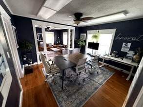5832 Flint St, Shawnee, KS for lease Interior Photo- Image 1 of 11