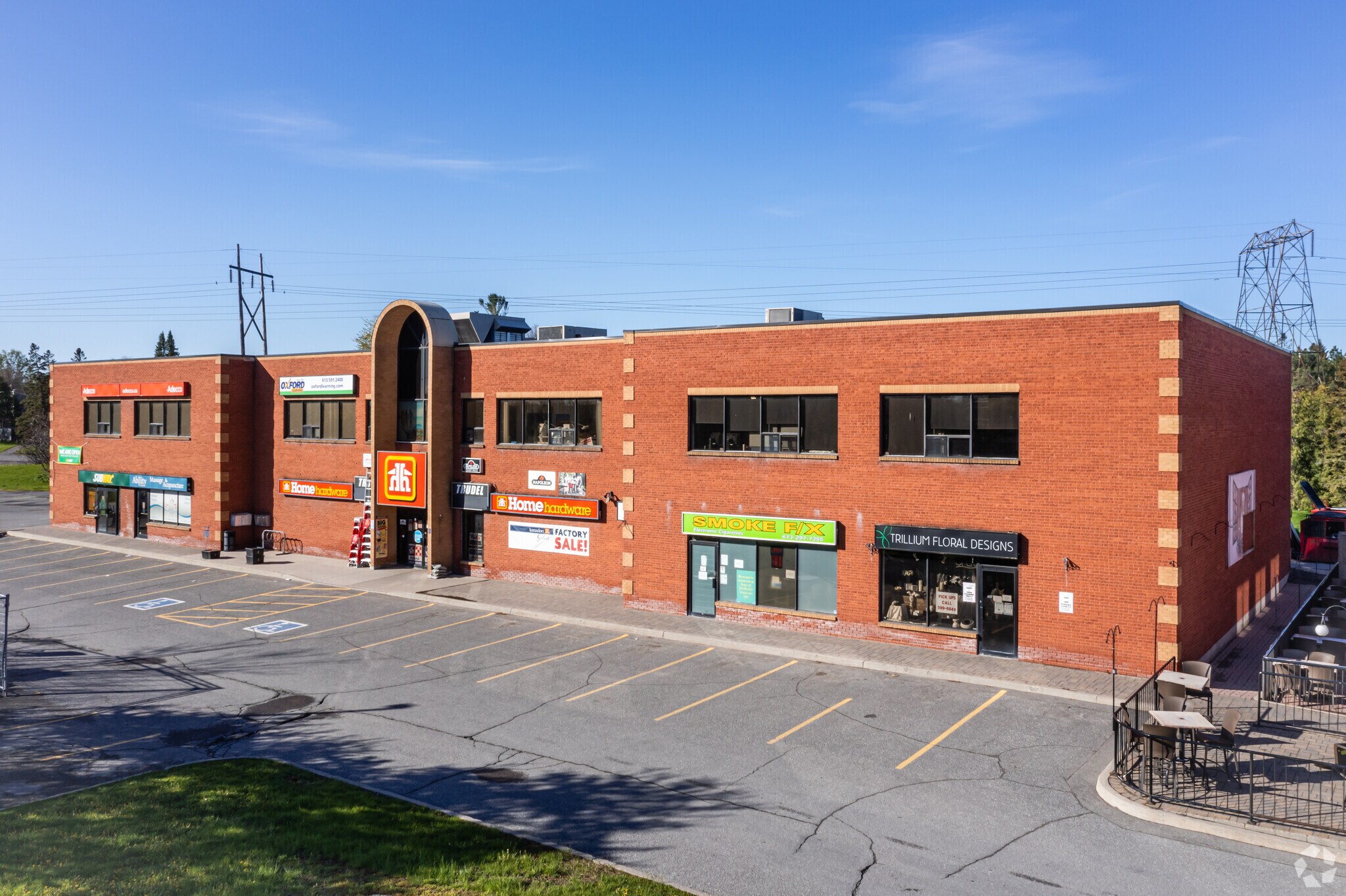 329 March Rd, Ottawa, ON à vendre Photo principale- Image 1 de 1