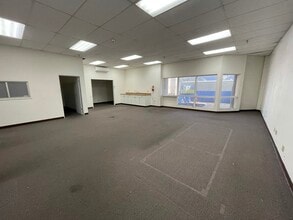 2290 Alahao Pl, Honolulu, HI à louer Photo intérieure- Image 1 de 4