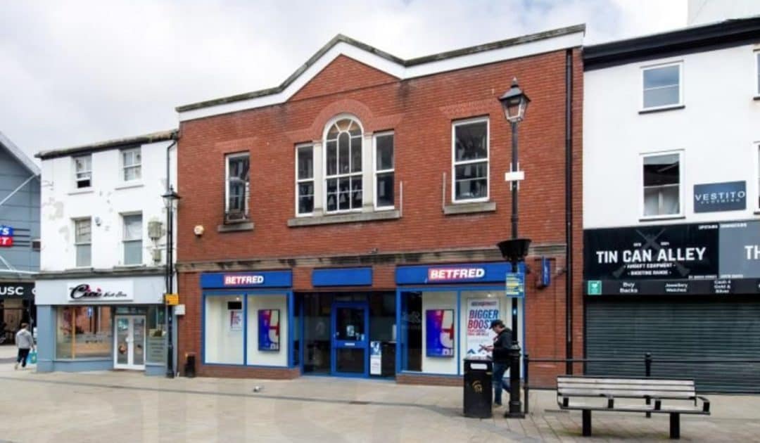 22-23 Queen St, Wrexham à vendre Photo principale- Image 1 de 3