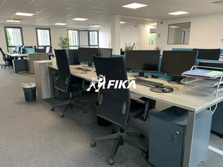 Bureau dans Toulouse à louer - Photo du bâtiment - Image 3 de 8