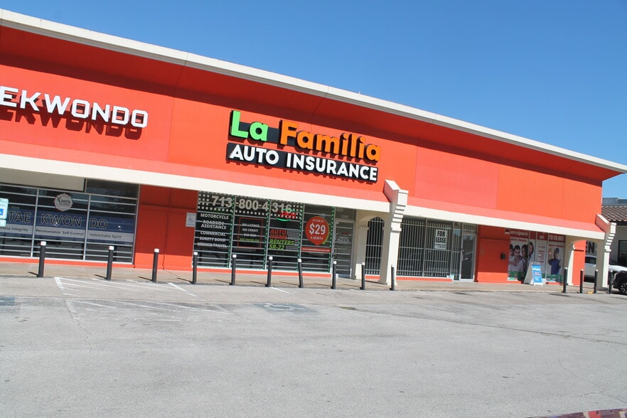 5620-5632 Bellaire Blvd, Houston, TX for lease - Building Photo - Image 2 of 6