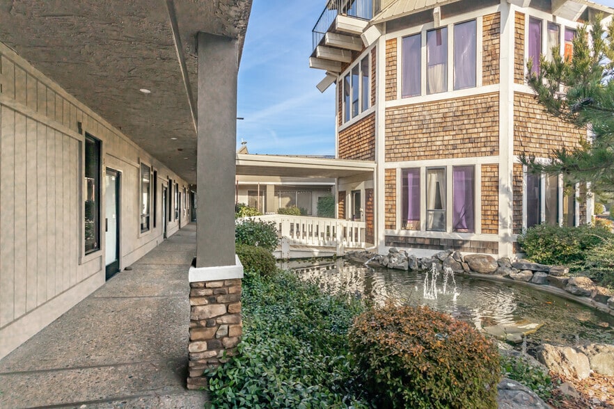 3330 Cameron Park Dr, Cameron Park, CA à louer - Photo du bâtiment - Image 3 de 9