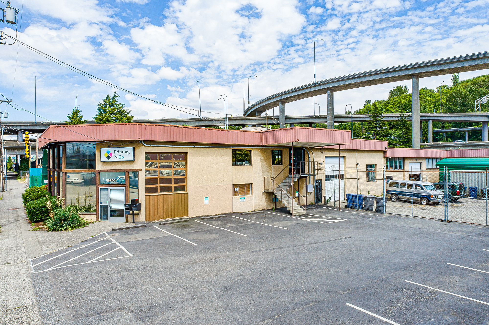 3706-3710 Airport Way S, Seattle, WA à vendre Photo du bâtiment- Image 1 de 1