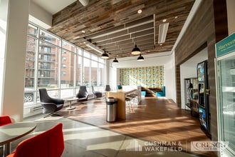 1999 Circle Dr, Cleveland, OH for lease Building Photo- Image 2 of 11