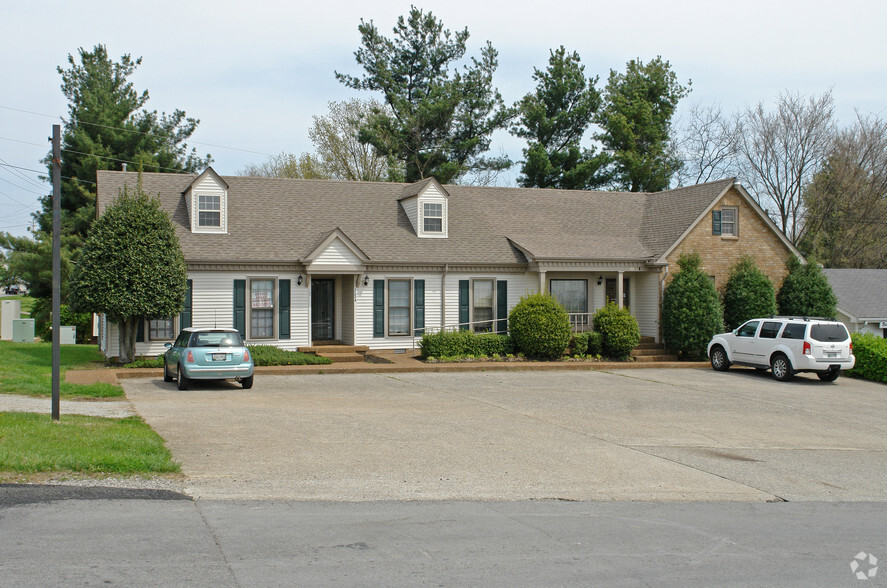 1105-1107 Lakeview Dr, Franklin, TN à vendre - Photo principale - Image 1 de 3