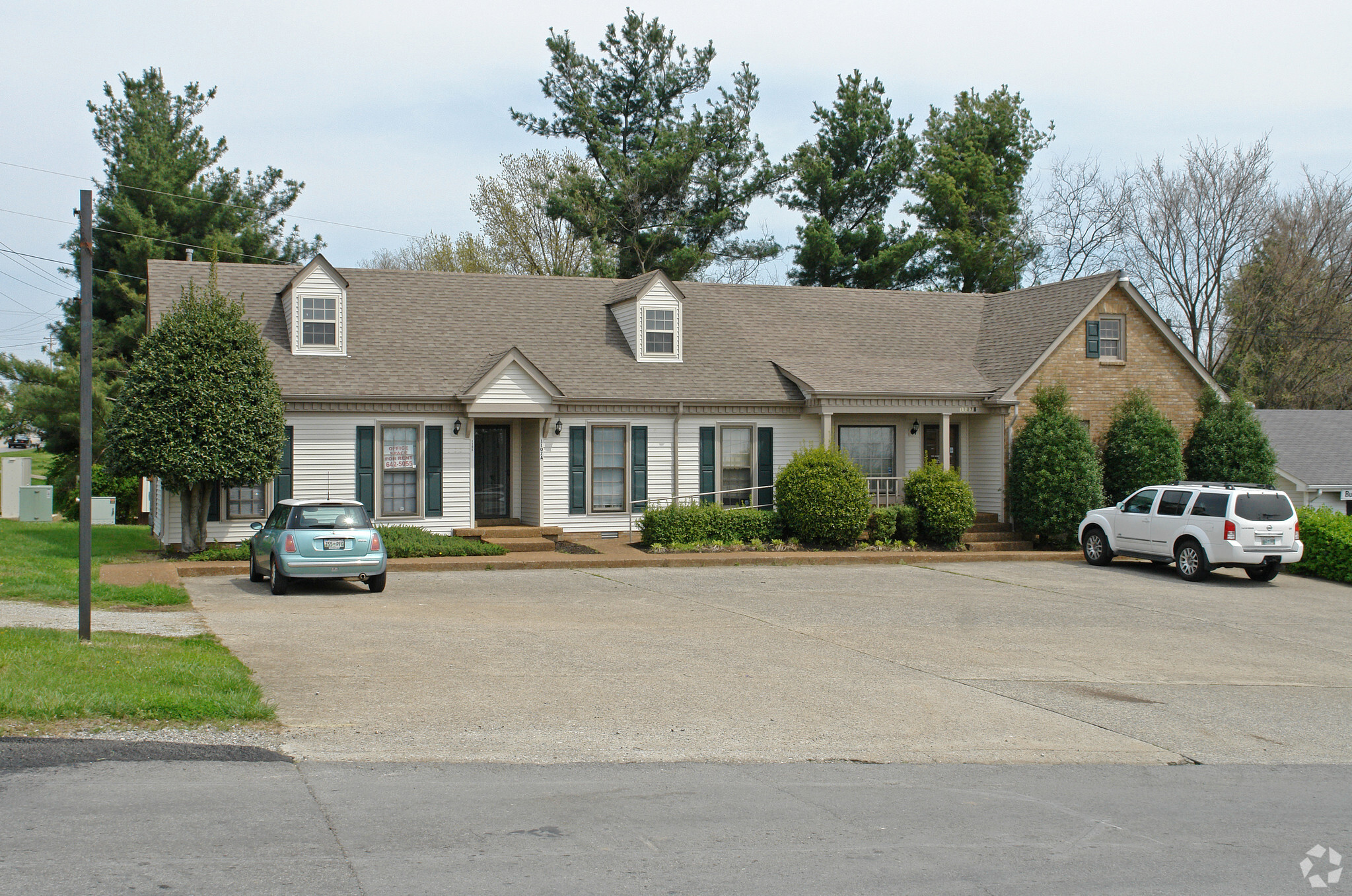 1105-1107 Lakeview Dr, Franklin, TN à vendre Photo principale- Image 1 de 4