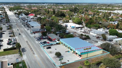 553-583 SE Monterey Rd, Stuart, FL for lease Interior Photo- Image 1 of 3