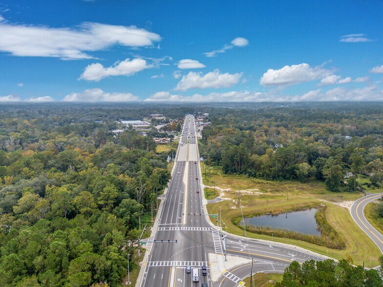 2410 Blanding Blvd, Middleburg, FL à vendre - Photo du bâtiment - Image 3 de 11