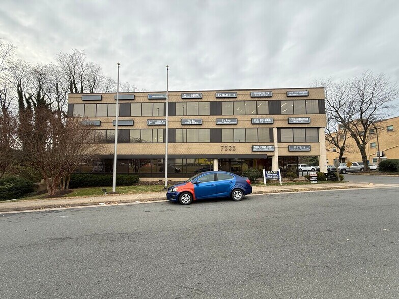7535 Little River Tpke, Annandale, VA à vendre - Photo du bâtiment - Image 2 de 46