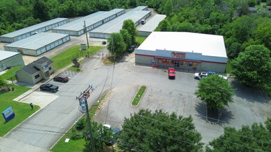2734 Whites Creek Pike, Nashville, TN for lease Building Photo- Image 1 of 5