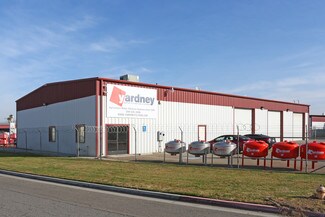 Plus de détails pour 4027 E Therese Ave, Fresno, CA - Industriel à louer