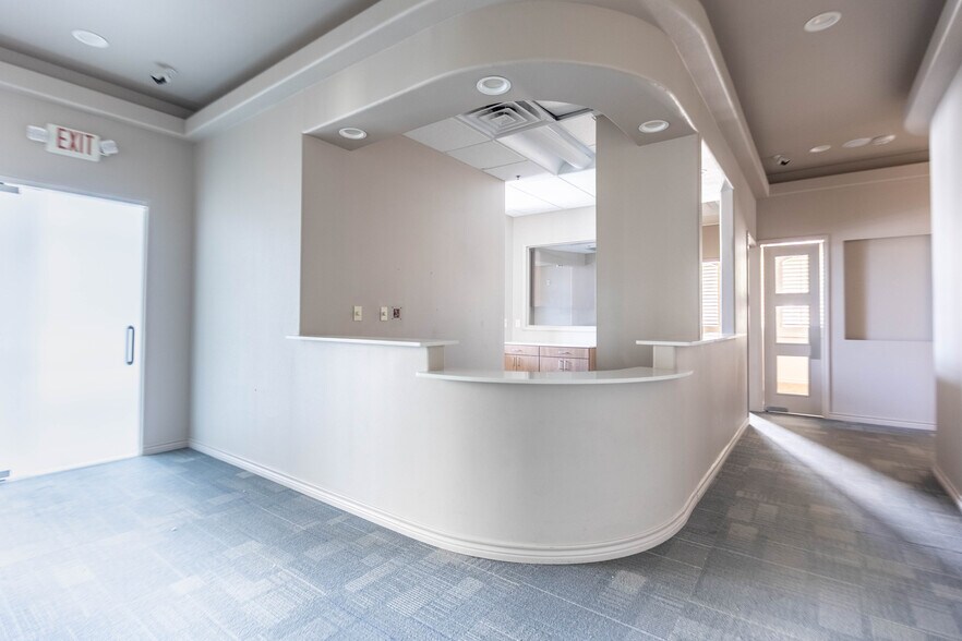 8501 Wade Blvd, Frisco, TX à louer - Photo du bâtiment - Image 3 de 27